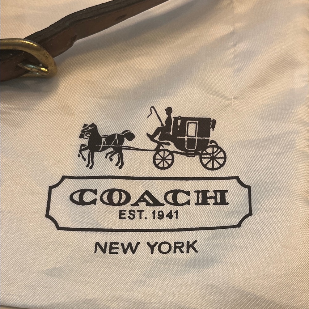 Vintage NYC 1980’sCoach Brown Leather Crossbody Riding Bag original papers & tag - Picture 16 of 16
